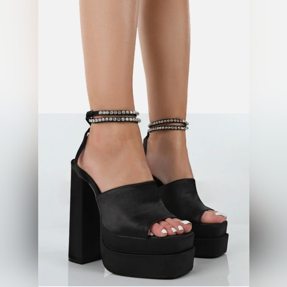 Public Desire Shoes - Public Desire size 9 black heels